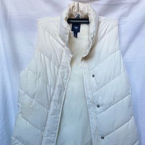 Gap white vest